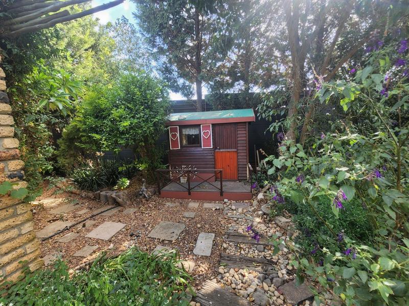 4 Bedroom Property for Sale in Panorama Western Cape